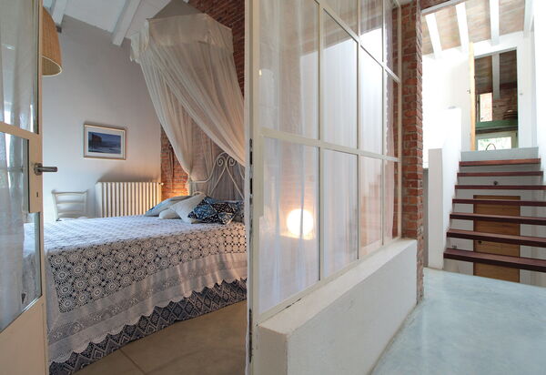 Villa Poggio Zucchino, Pool, Wellness, Piacenza: Autumn, Spring, Summer