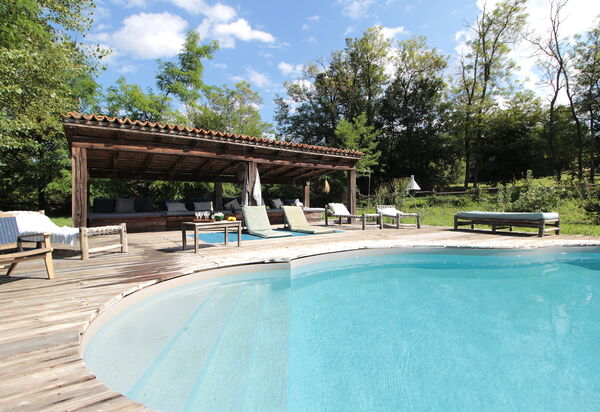 Villa Poggio Zucchino, Pool, Wellness, Piacenza: Autumn, Pool, Spring, Summer