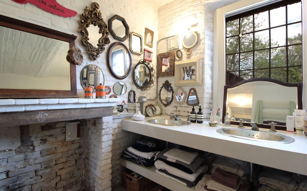 Villa Poggio Zucchino, Pool, Wellness, Piacenza: Autumn, Bathroom, Spring, Summer