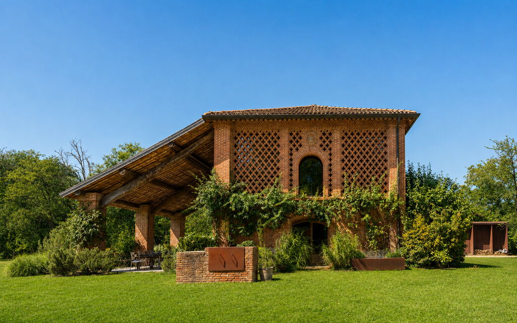 Villa Poggio Zucchino, Pool, Wellness, Piacenza: Autunno, Estate, Giardino, Primavera