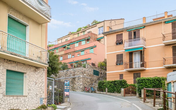 Casa Dolly, Monterosso 5 Terre: Autumn, Building Exterior, Spring, Summer