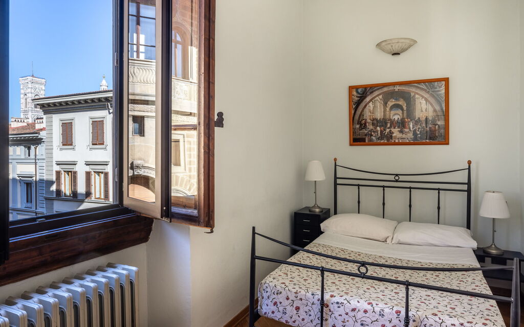 Cuore Di Firenze Apartment: Autunno, Camera da letto, Estate, Primavera