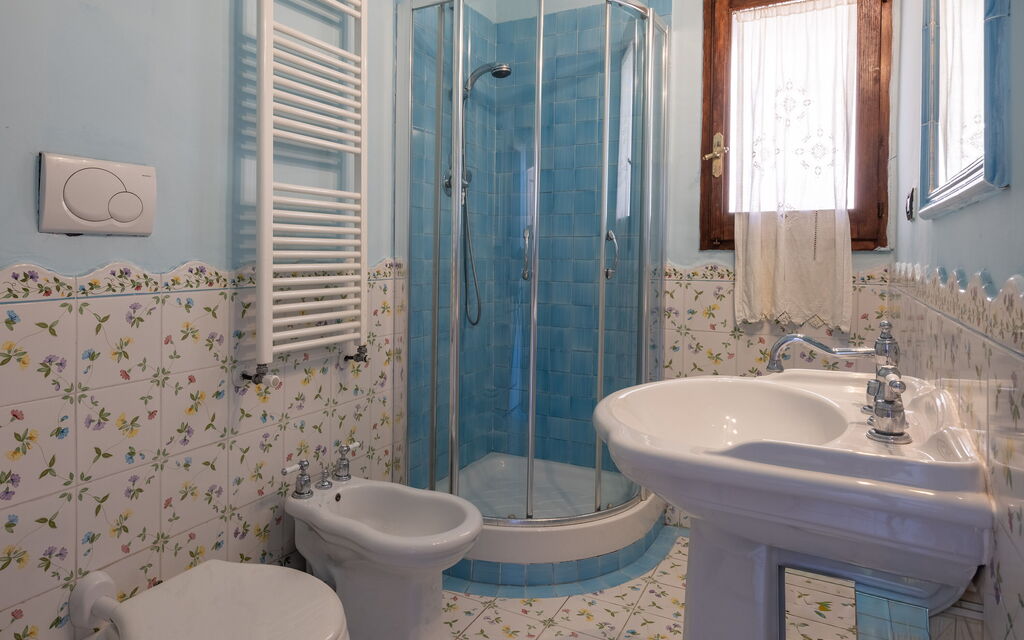 Cuore Di Firenze Apartment: Autunno, Bagno, Estate, Primavera