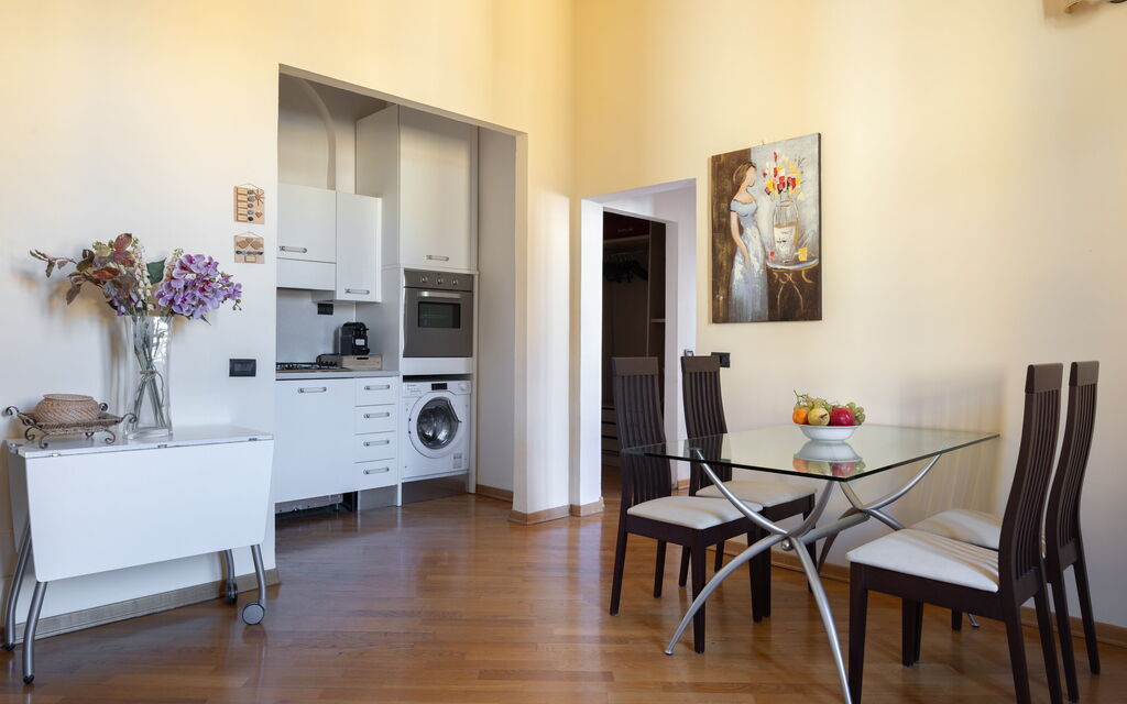 Cuore Di Firenze Apartment: Autunno, Cucina, Estate, Primavera