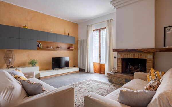 Casa Lory, Monteriggioni, Siena: Autunno, Estate, Primavera, Soggiorno