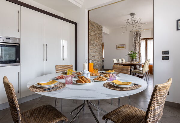 Casa Lory, Monteriggioni, Siena: Autumn, Kitchen, Spring, Summer