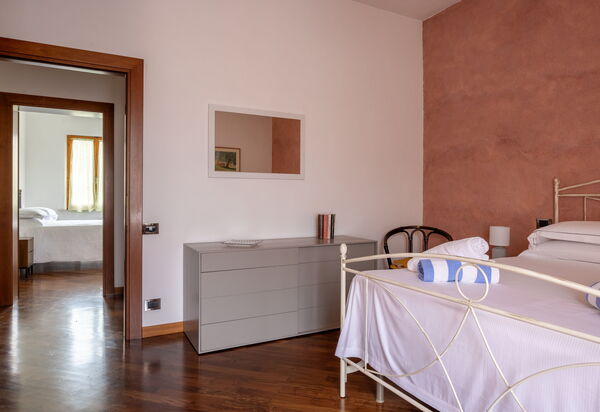 Casa Lory, Monteriggioni, Siena: Autumn, Bedroom, Spring, Summer