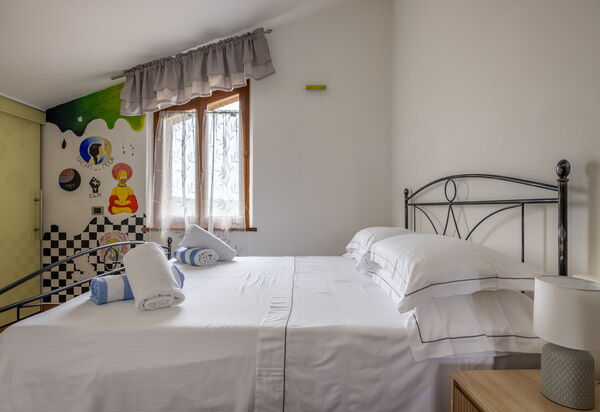 Casa Lory, Monteriggioni, Siena: Autumn, Bedroom, Spring, Summer
