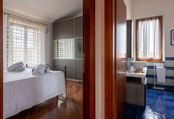 Casa Lory, Monteriggioni, Siena: Autumn, Bedroom, Spring, Summer