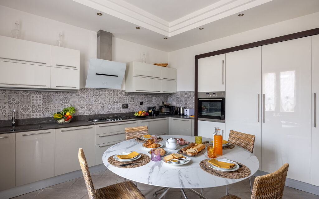 Casa Lory, Monteriggioni, Siena: Autunno, Cucina, Estate, Primavera