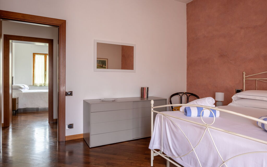 Casa Lory, Monteriggioni, Siena: Autunno, Camera da letto, Estate, Primavera