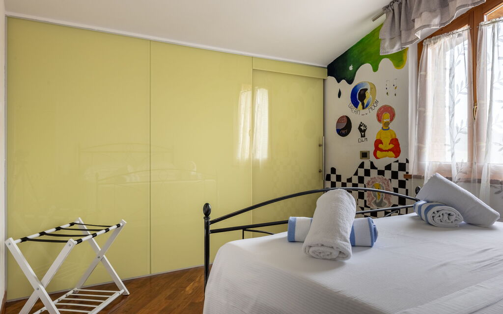 Casa Lory, Monteriggioni, Siena: Autunno, Camera da letto, Estate, Primavera