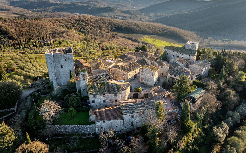 Casa Lory, Monteriggioni, Siena: all'aperto, Attività, Autunno, Estate, Primavera