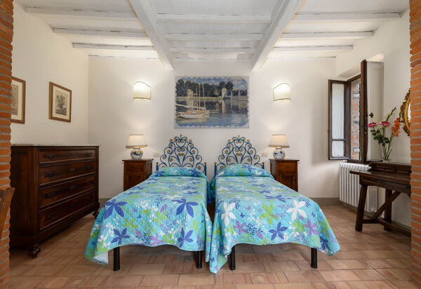 Mulino di Carpineto with Pool Gaiole in Chianti: Autumn, Bedroom, Spring, Summer
