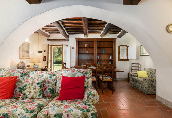 Mulino di Carpineto with Pool Gaiole in Chianti: Autumn, Living Room, Spring, Summer