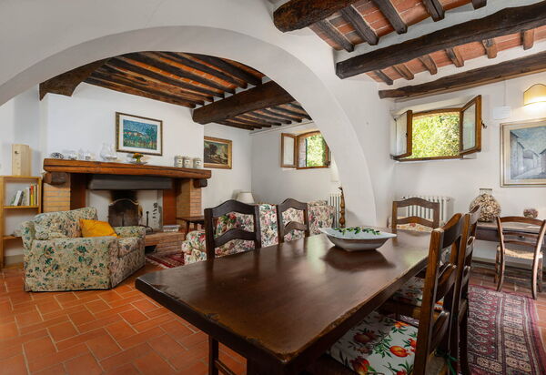 Mulino di Carpineto with Pool Gaiole in Chianti: Autumn, Kitchen, Living Room, Spring, Summer