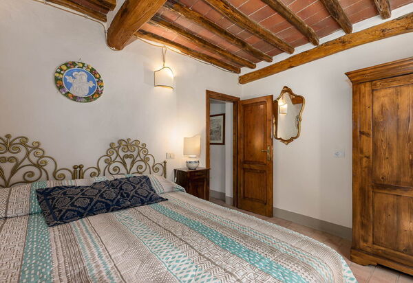 Mulino di Carpineto with Pool Gaiole in Chianti: Autumn, Bedroom, Spring, Summer