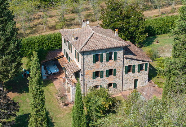 Mulino di Carpineto with Pool Gaiole in Chianti: Autumn, Main Entrance, Spring, Summer