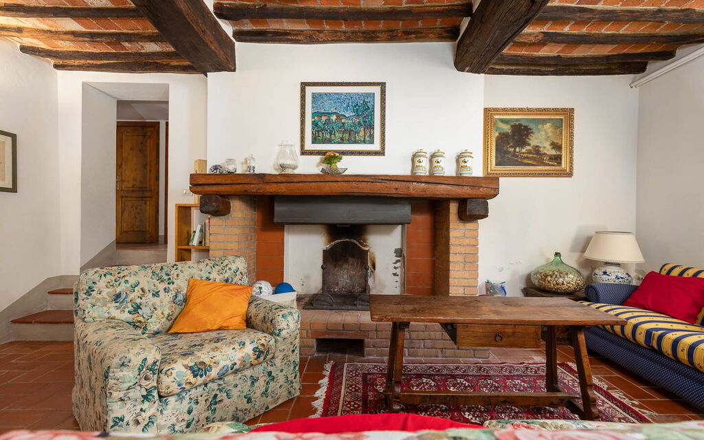 Mulino di Carpineto with Pool Gaiole in Chianti: Autumn, Living Room, Spring, Summer