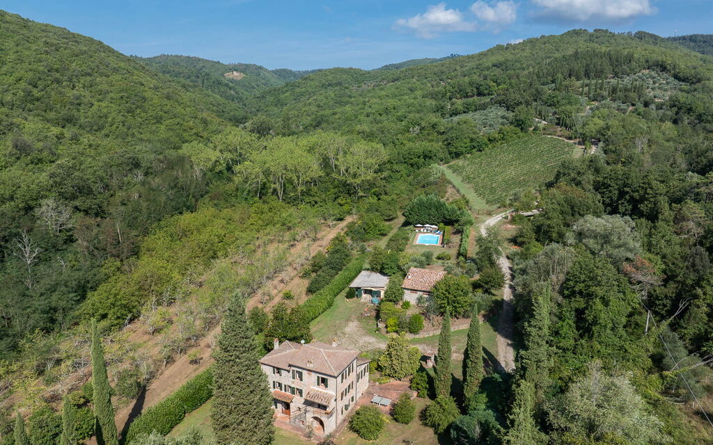 Mulino di Carpineto with Pool Gaiole in Chianti: Autumn, Scenic View, Spring, Summer
