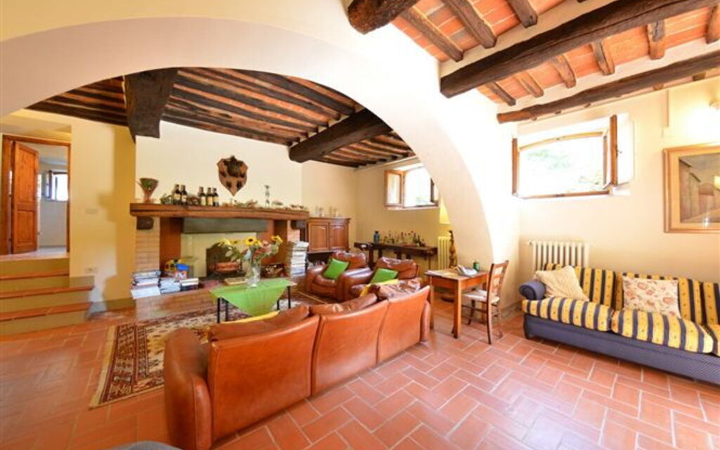 Fattoria Gaiole in Chianti: Autumn, Spring, Summer