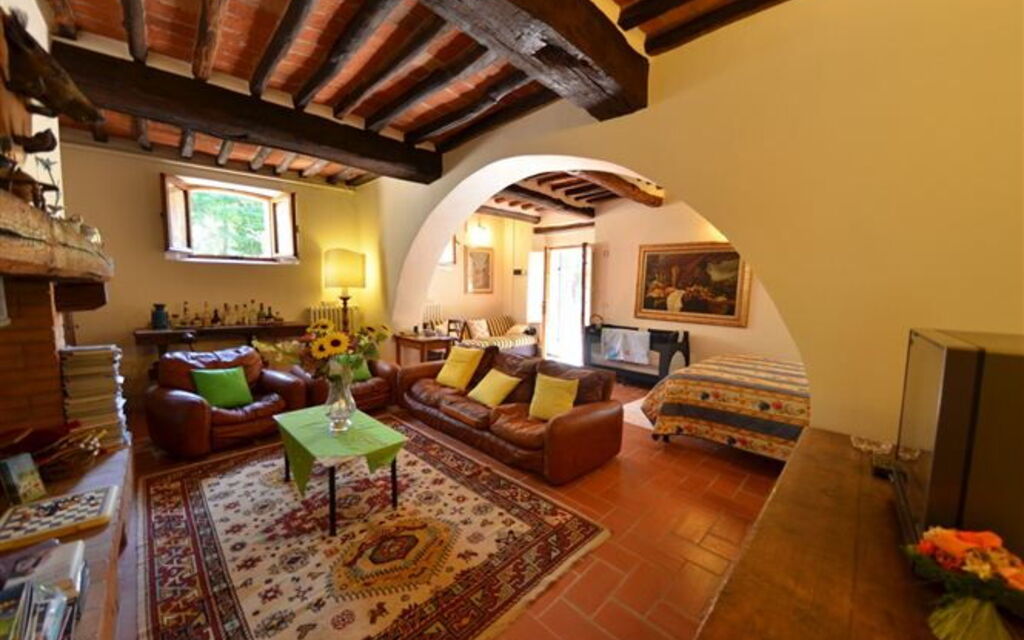 Fattoria Gaiole in Chianti: Autumn, Living Room, Spring, Summer