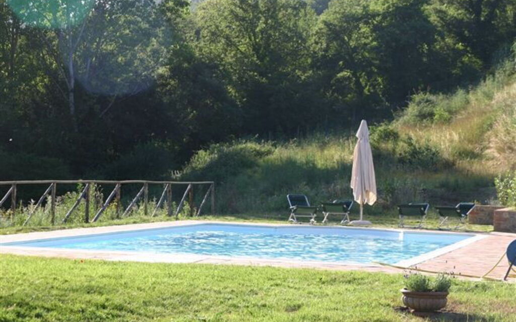 Fattoria Gaiole in Chianti: Autumn, Pool, Spring, Summer