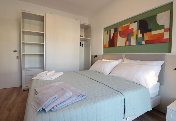 House Martina: Autumn, Bedroom, Spring, Summer