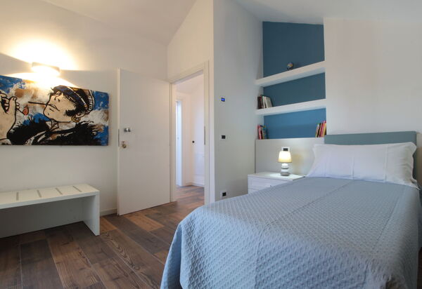 House Martina: Autumn, Bedroom, Spring, Summer