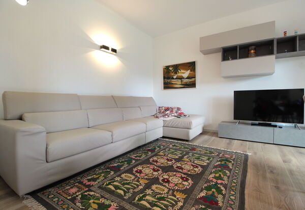 House Martina: Autumn, Living Room, Spring, Summer