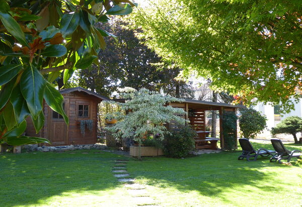 House Martina: Autumn, Garden, Spring, Summer