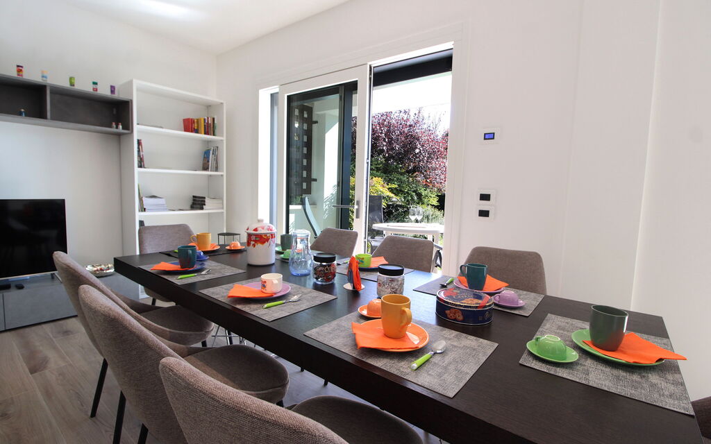 House Martina: Autunno, Estate, Primavera, Sala da pranzo