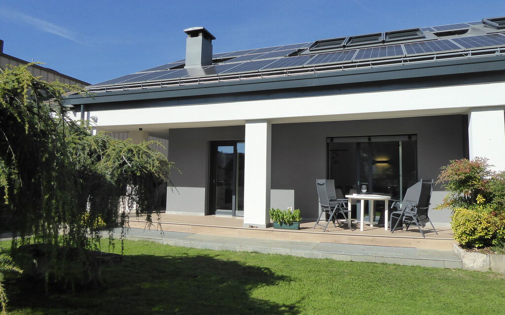 House Martina: Autunno, Estate, Giardino, Primavera