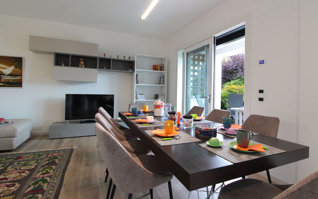 House Martina: Autunno, Estate, Primavera, Sala da pranzo