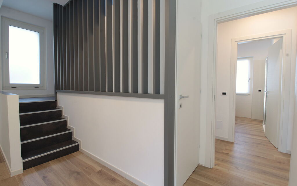 House Martina: Autunno, Dettagli della stanza, Estate, Primavera