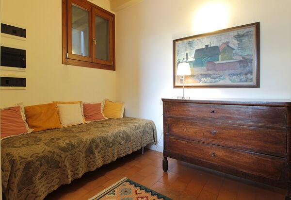 Calicantus, Verona, Pool, Wifi: Autumn, Bedroom, Spring, Summer