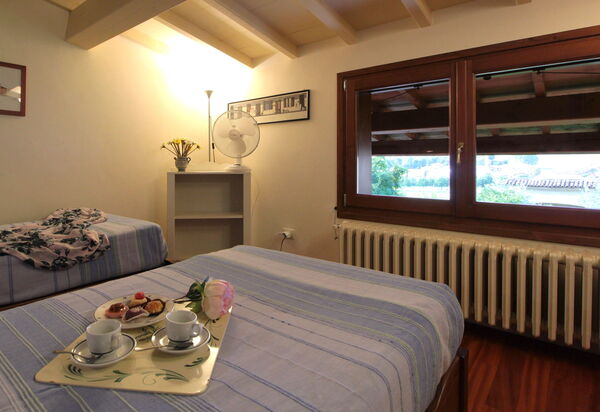 Calicantus, Verona, Pool, Wifi: Autumn, Bedroom, Spring, Summer