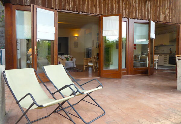 Calicantus, Verona, Pool, Wifi: Autumn, Main Entrance, Spring, Summer