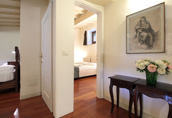 Calicantus, Verona, Pool, Wifi: Autumn, Bedroom, Spring, Summer