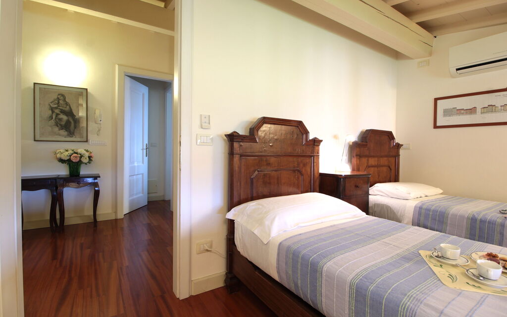 Calicantus, Verona, Pool, Wifi: Autunno, Camera da letto, Estate, Primavera