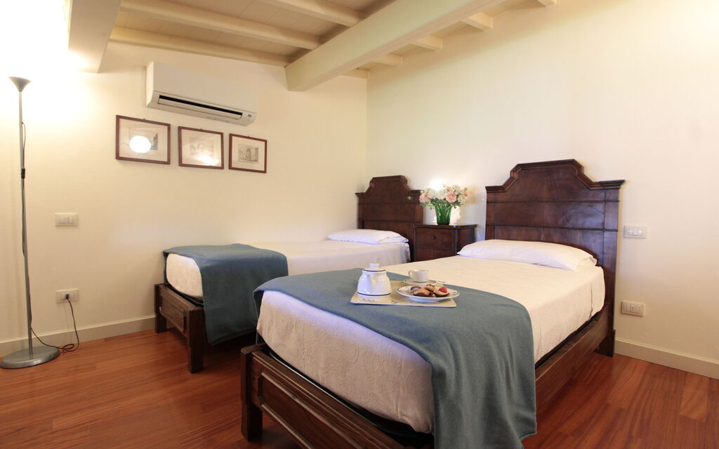 Calicantus, Verona, Pool, Wifi: Autunno, Camera da letto, Estate, Primavera