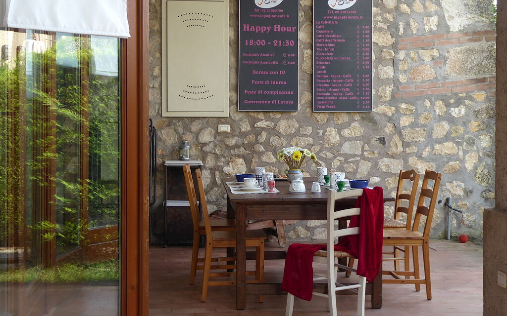 Calicantus, Verona, Pool, Wifi: Autunno, Balcone / Terrazza / Patio, Estate, Primavera