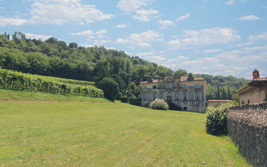 Calicantus, Verona, Pool, Wifi: Autunno, Estate, Giardino, Primavera