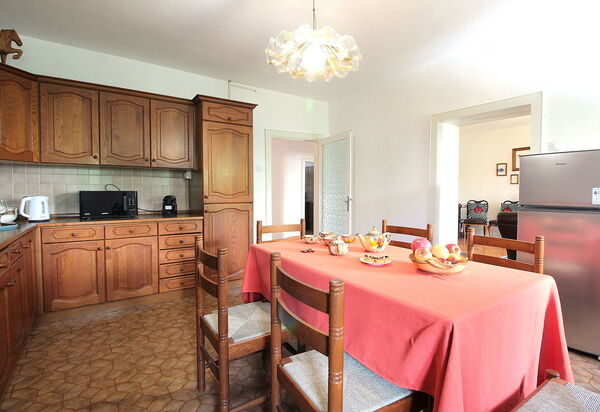 Casa Ines, Feltre: Autumn, Kitchen, Spring, Summer