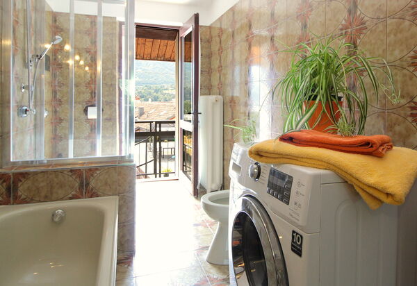 Casa Ines, Feltre: Autumn, Bathroom, Spring, Summer