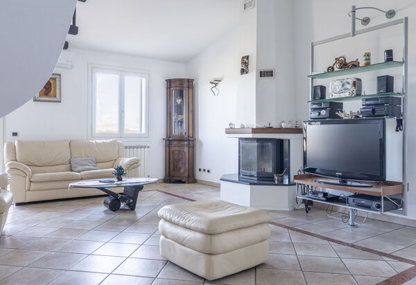 Villa Caroline, Private Pool and Seaview: Autumn, Living Room, Spring, Summer