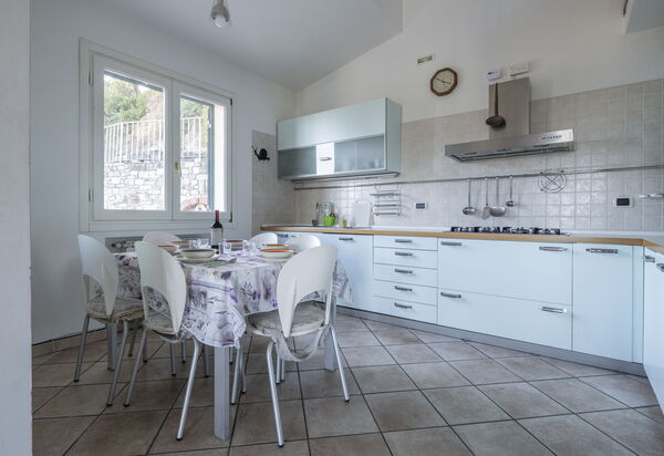 Villa Caroline, Private Pool and Seaview: Autumn, Kitchen, Spring, Summer