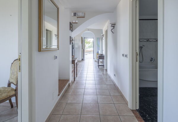 Villa Caroline, Private Pool and Seaview: Autumn, Spring, Summer