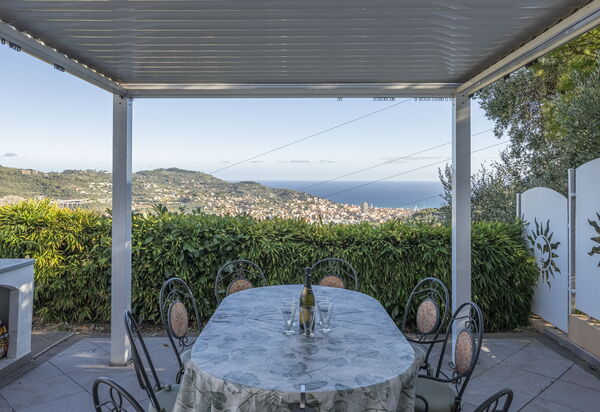 Villa Caroline, Private Pool and Seaview: Autumn, Garden, Spring, Summer