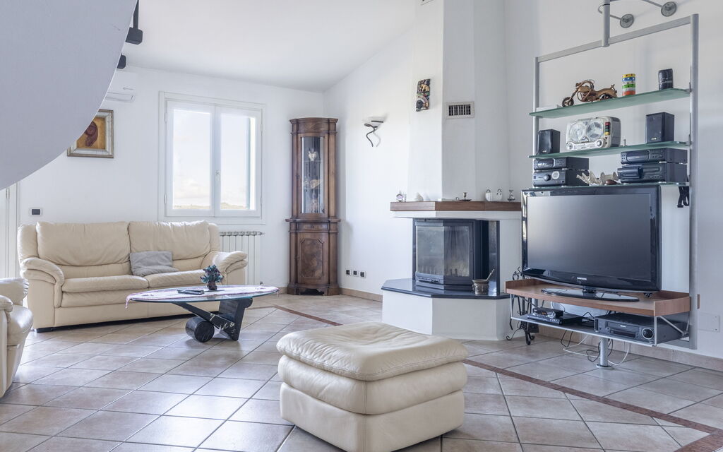 Villa Caroline, Private Pool and Seaview: Autumn, Living Room, Spring, Summer